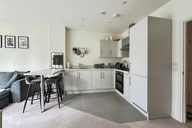 13 Lorica House, Fleet Mill,, Minley Road, Hampshire photo 3