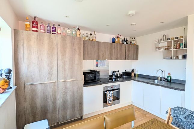 6, Harlequin Court, Arla Place, Ruislip photo 3