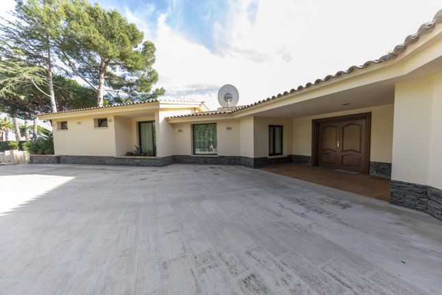 Thumbnail Villa for sale in S’Agaro, Costa Brava, Catalonia