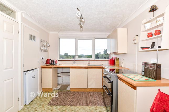 143, Kingfisher Road, Aylesford photo 3