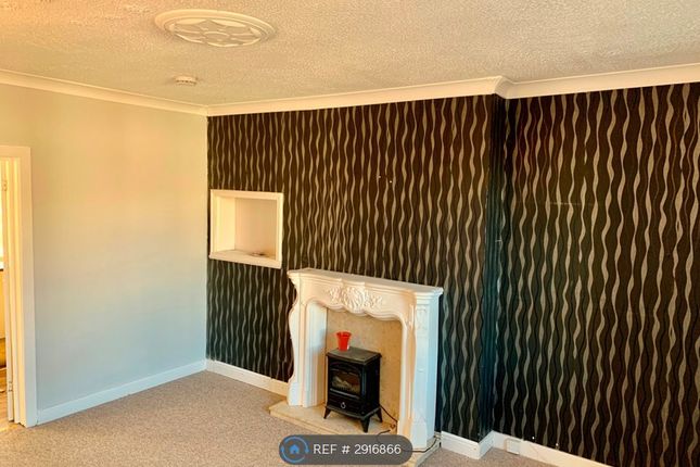 Burnside Crescent, Blantyre Lanarkshire, Glasgow photo 4