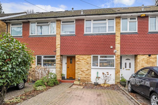 Thumbnail Terraced house for sale in Bellamy Close, Watford