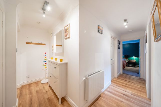Hedingham Mews, Maidenhead photo 3