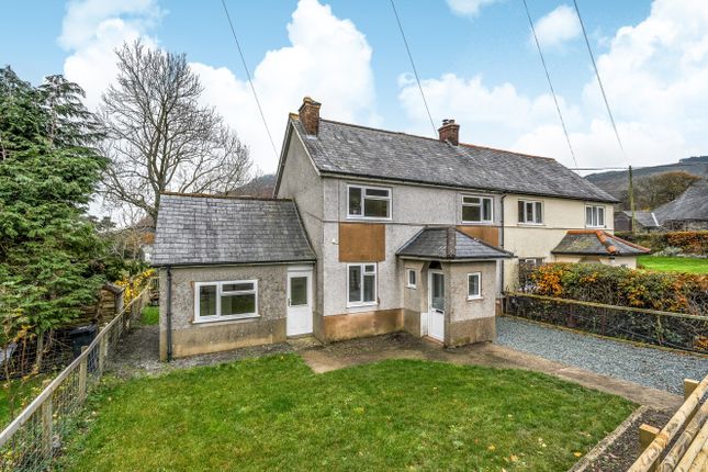 1374574-18-690Caf...