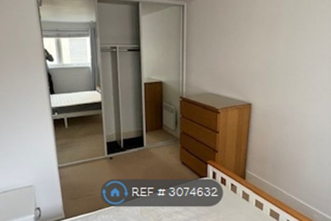 Apartment, Meridian Bay Trawler Road, Maritime Quarter, Swansea photo 3