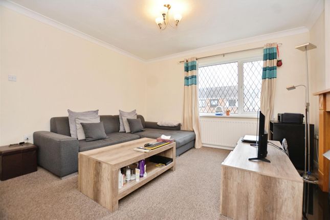 69, Ancaster Court, Scunthorpe photo 3