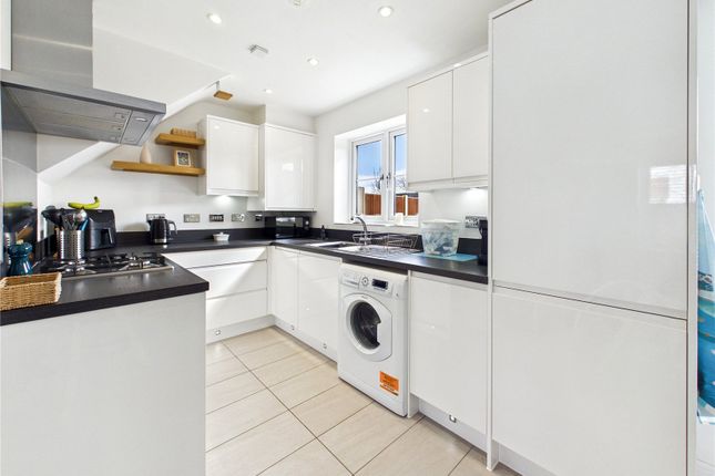 4, Dorset Square, Manningtree photo 2