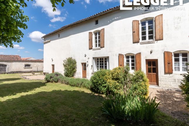 Thumbnail Villa for sale in Haimps, Charente-Maritime, Nouvelle-Aquitaine