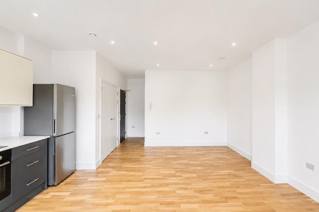 3, North Gate House, 718-722 Seven Sisters Road, London photo 5