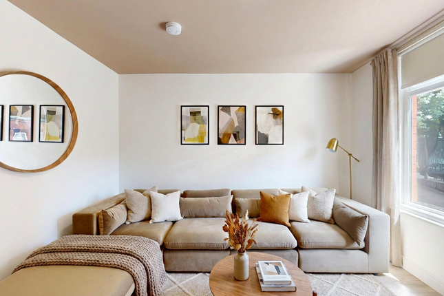 15, Beamsley Grove, Hyde Park photo 4