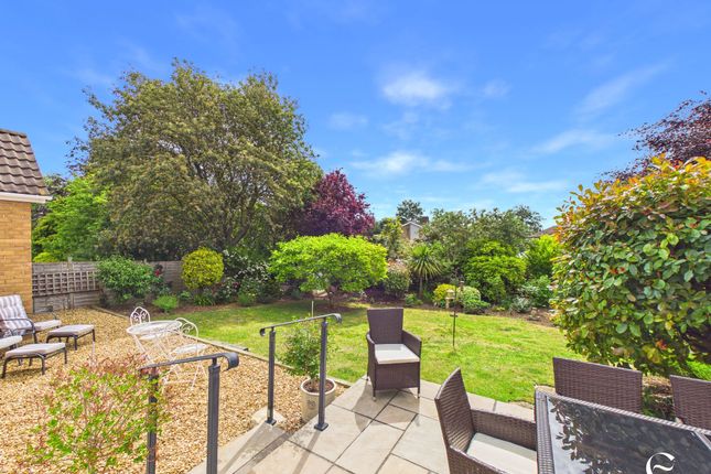 5 Aveland Road, Stamford photo 4