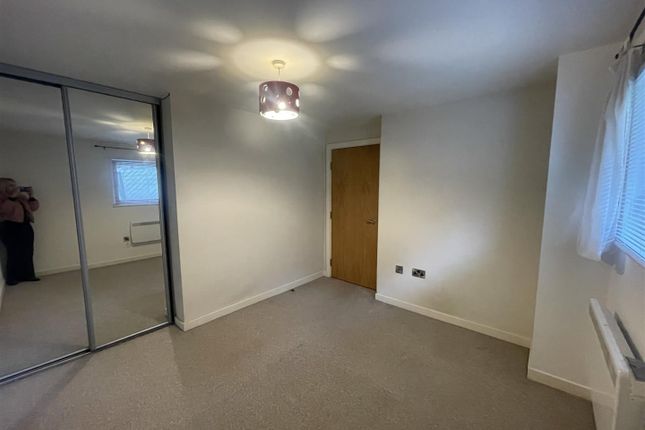 Flat to rent in Iquarter, City Centre, Sheffield