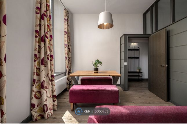 Flat, Manor House Park Lane, Bristol photo 3