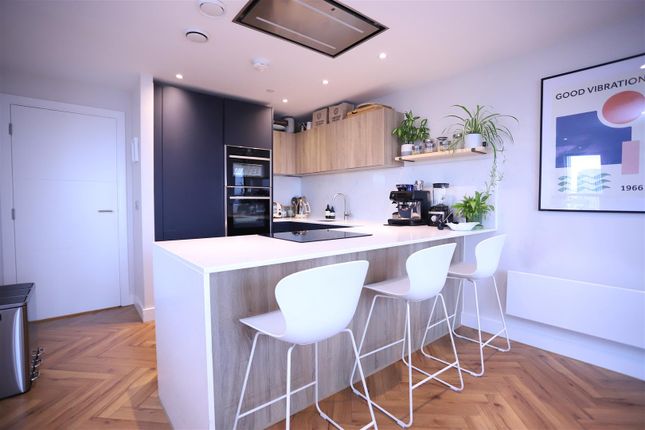 Flat for sale in Castle Wharf, Castlefield