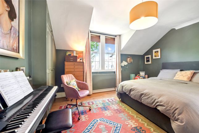 8A,, Fauconberg Road, London photo 2