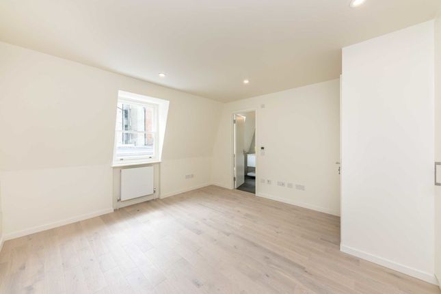 Property to rent in Princes Mews, London