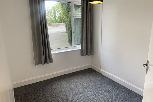 1, Ghyll Lodge, Bingley photo 5