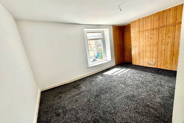 7, Burman Street, Swansea photo 4