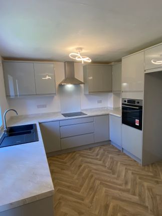 4, Darrowby Drive, Darlington photo 4