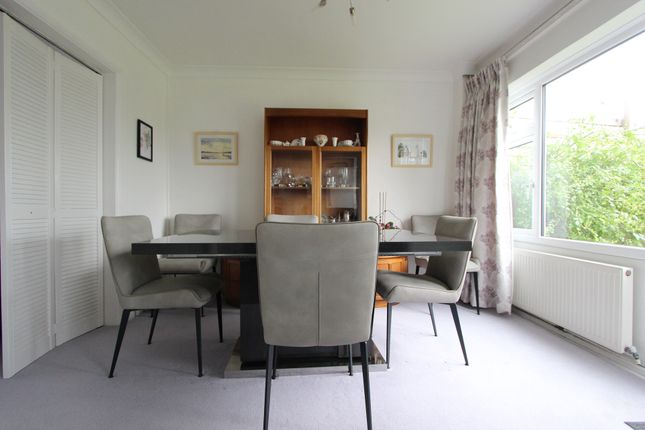 6, Rose Gardens, Eythorne photo 4