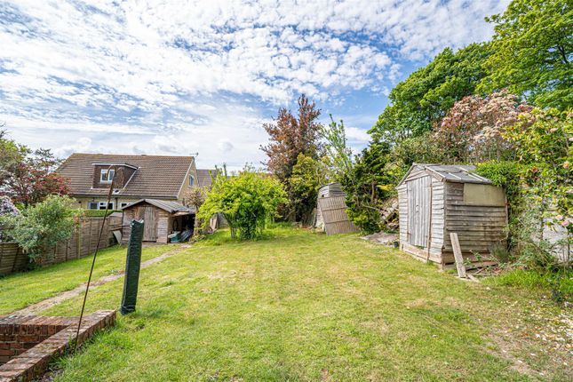 107, St. Helens Down, Hastings photo 2