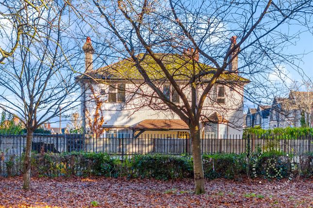 The Cottage, Romilly Road, Canton photo 2