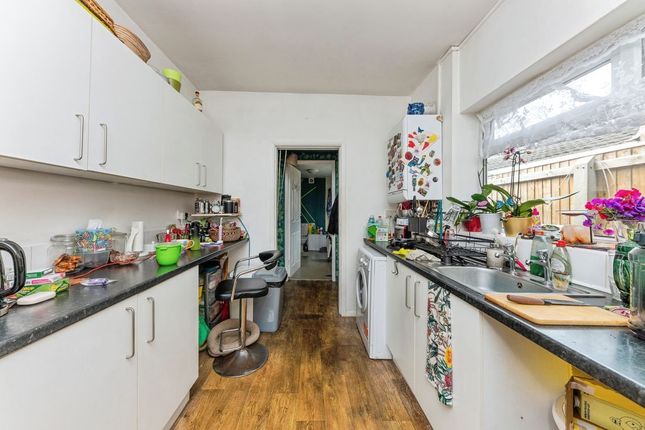 58, Lovett Street, Cleethorpes photo 4