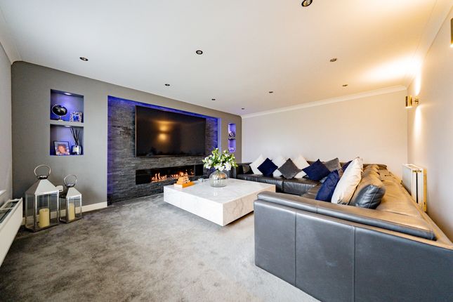 5 Ruskin Field, Leicester photo 2