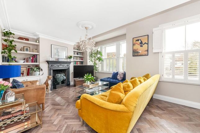 Flat for sale in Casewick Road, West Norwood, London