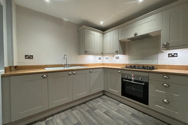 53 Lytham Drive,, Lytham Drive, Heywood photo 4
