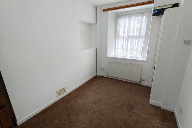377 Neath Road, Swansea photo 3