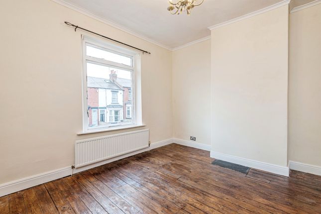 Terraced house for sale in Springfield Mount, Horsforth, Leeds