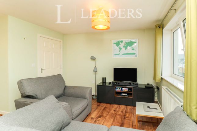 147, Torkildsen Way, Harlow photo 2