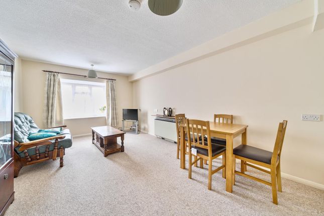 Flat 18, Catalina Court 61-63, Sunny Bank, London photo 2