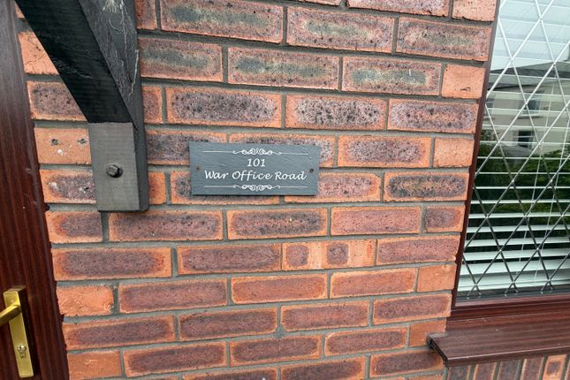 101, War Office Road, Rochdale photo 2