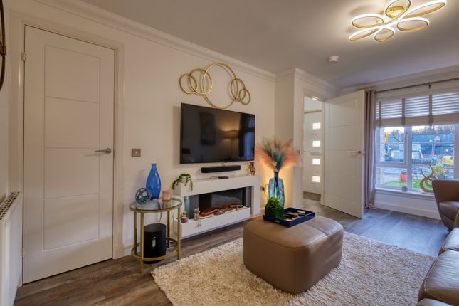 3 Cairnmount Gate, Lawthorn, Irvine photo 4