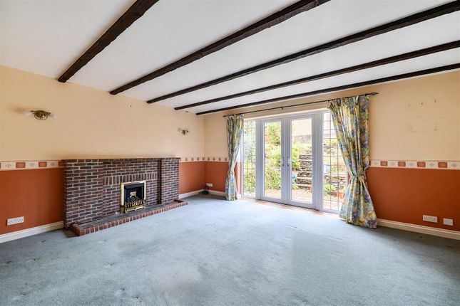 4, Coopers Drive, Bridport photo 3