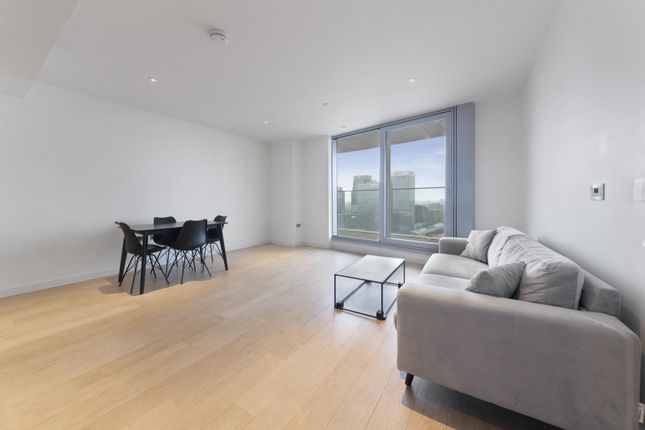 Thumbnail Terraced house for sale in Charrington Tower, Biscayne Avenue, Canary Wharf