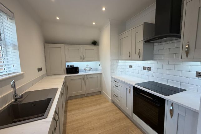 Swallow Court, Wilmslow photo 4