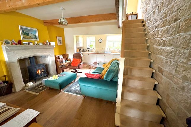 2-bed house on 12, Oldroyd, Todmorden, £260,000