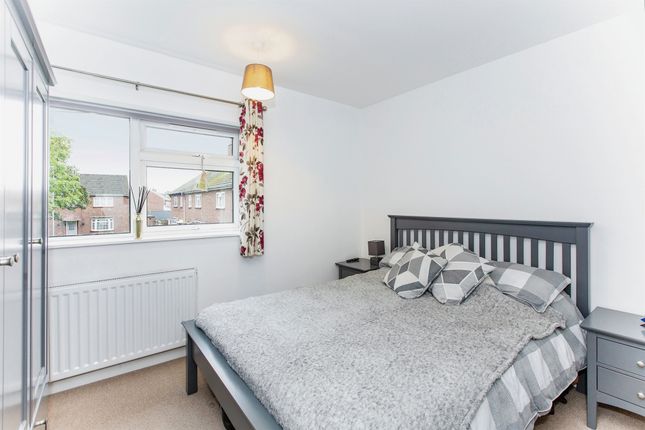 End terrace house for sale in Lime Grove, St. Neots