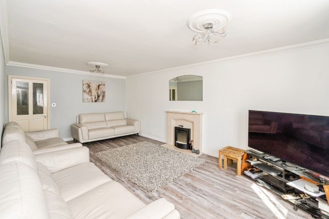 31, Coxford Road, Hampshire photo 3