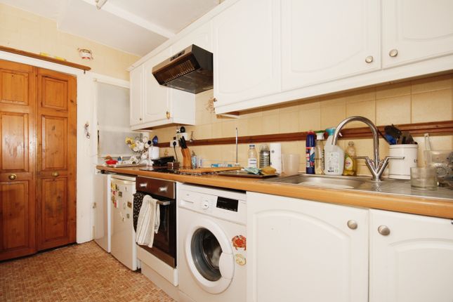 Terraced house for sale in London Road, Coventry