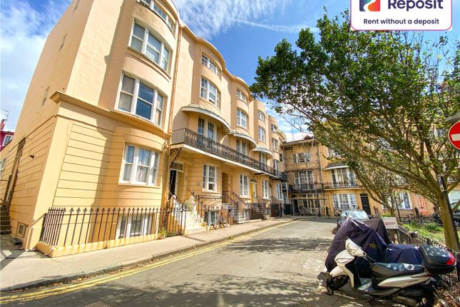 Flat to rent in Bedford Square, Brighton, East Sussex