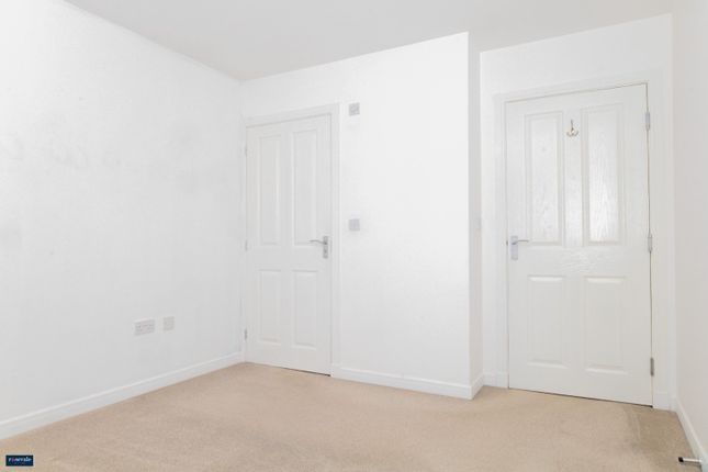 Flat 3/1 1 Inverleith Crescent Glasgow G32 6GF photo 5
