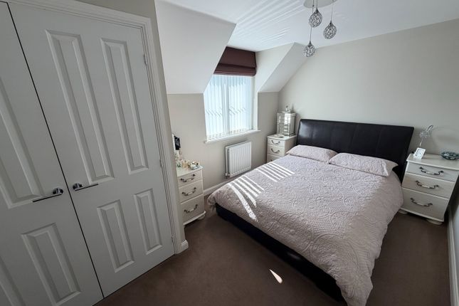 89, Mimosa Way, Paignton photo 4