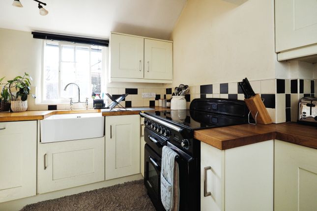 Terraced house for sale in The Square, Wollaton, Nottingham, Nottinghamshire