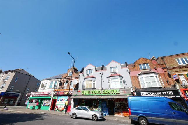 Thumbnail Studio to rent in West Green Road, Turnpike Lane