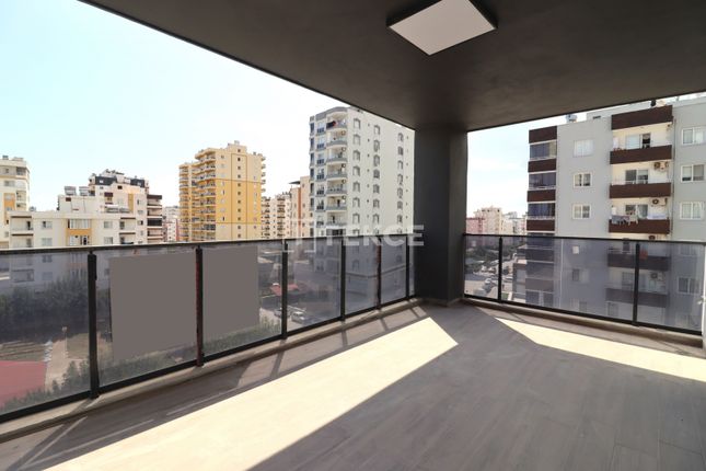 Apartment for sale in Merkez, Erdemli, Mersin, Türkiye