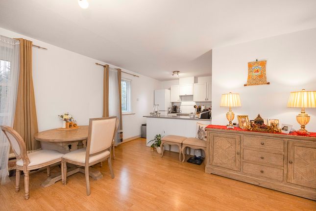 141, Langbourne Place, London photo 2